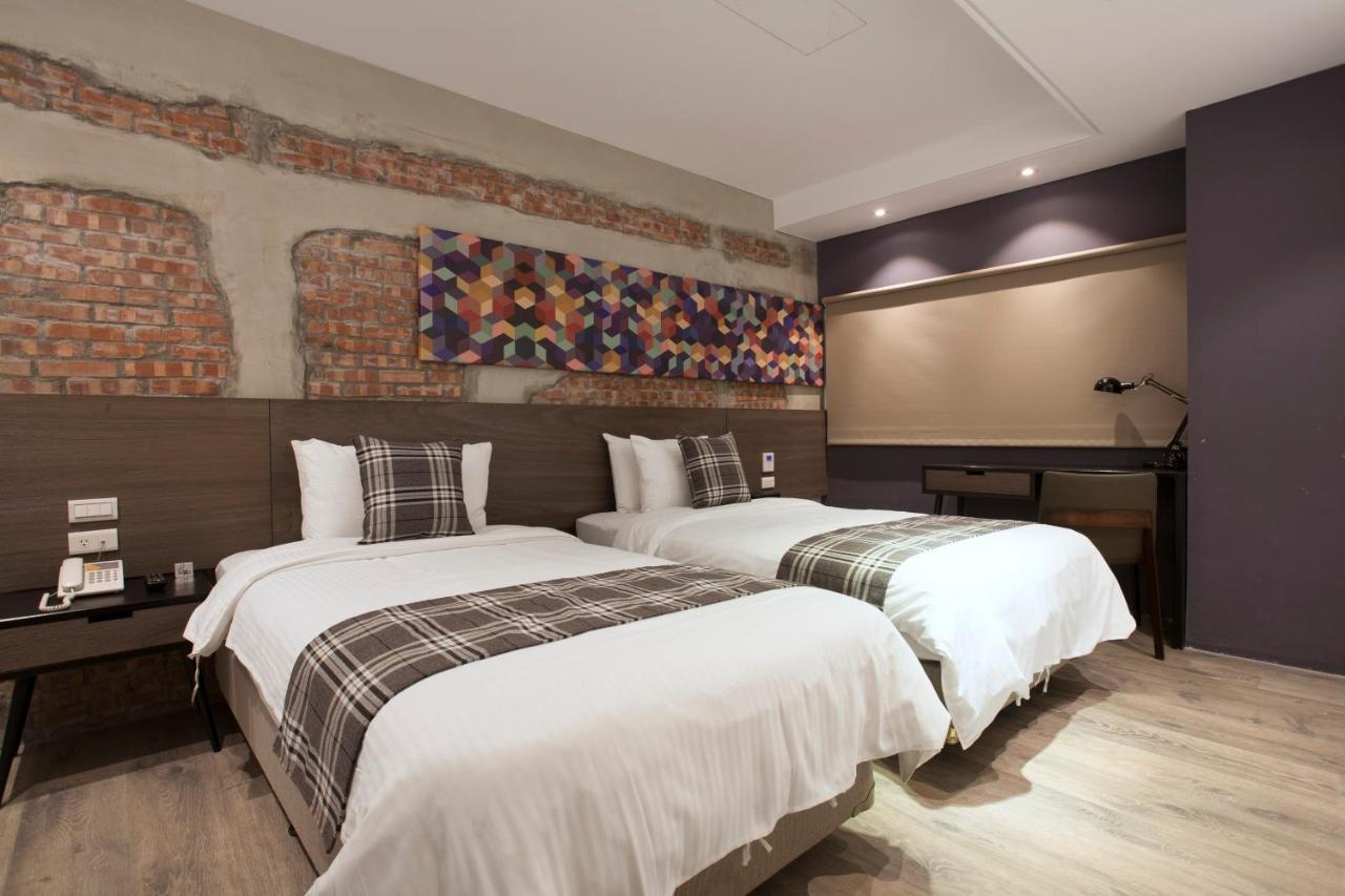 P&F Hotel Taichung Exterior foto